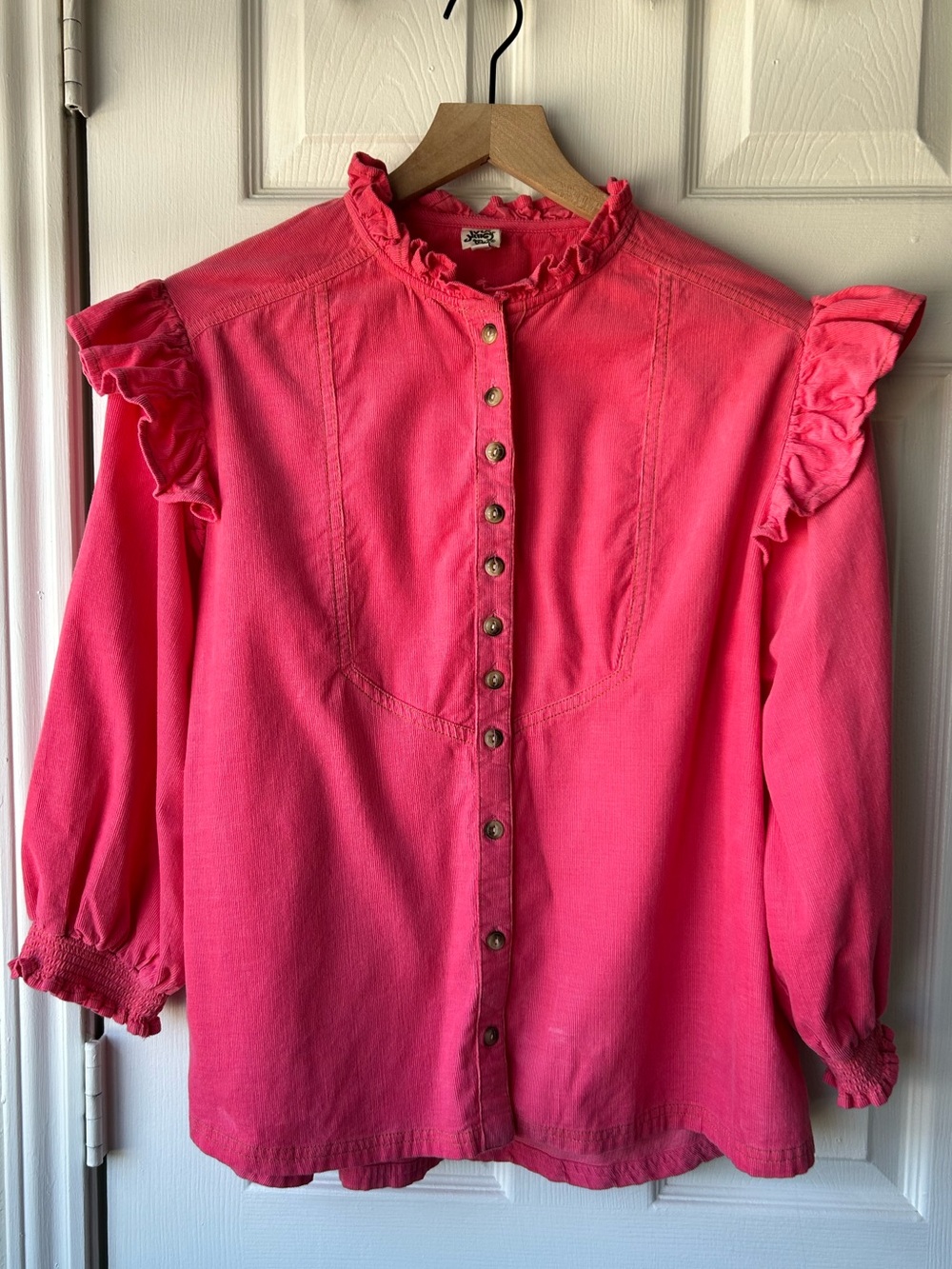 Ivey Jane Pink Button down corduroy Blouse M
